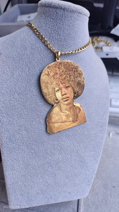 Custom Photo Necklace - Engraved Pendant